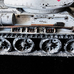 Сборная модель Танк Т-34-85