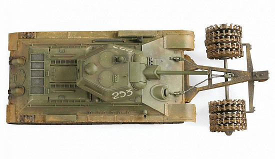 Советский средний танк с минным тралом Т-34/76/3580
