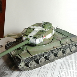 Модель тяжелого танка ИС-2 и 7-ой ОГТБ.Берлин,май 1945.