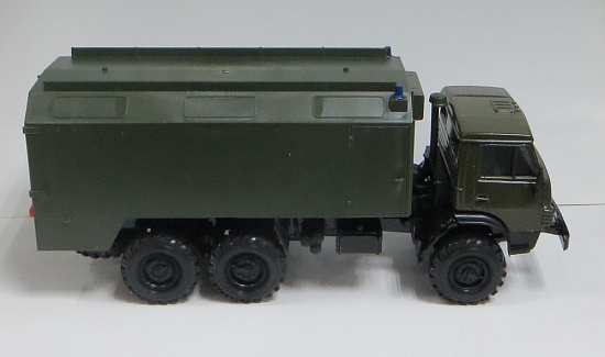 КАМАЗ-4310 с кунгом зеленого цвета/52482